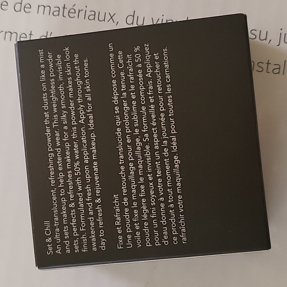 Brand New Becca Hydra-Mist Set Refresh Powder - Picture 2 of 5